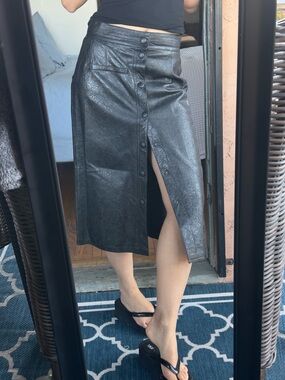 Neiman Marcus Krizia midi pigskin leather skirt